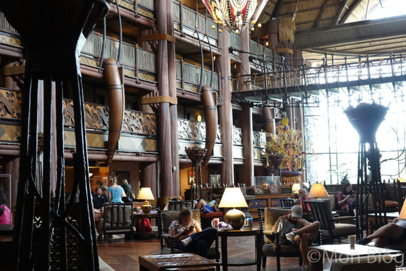 animal-kingdom-lodge-jambo-house