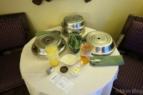 wdw-how-to-order-roomservice_4